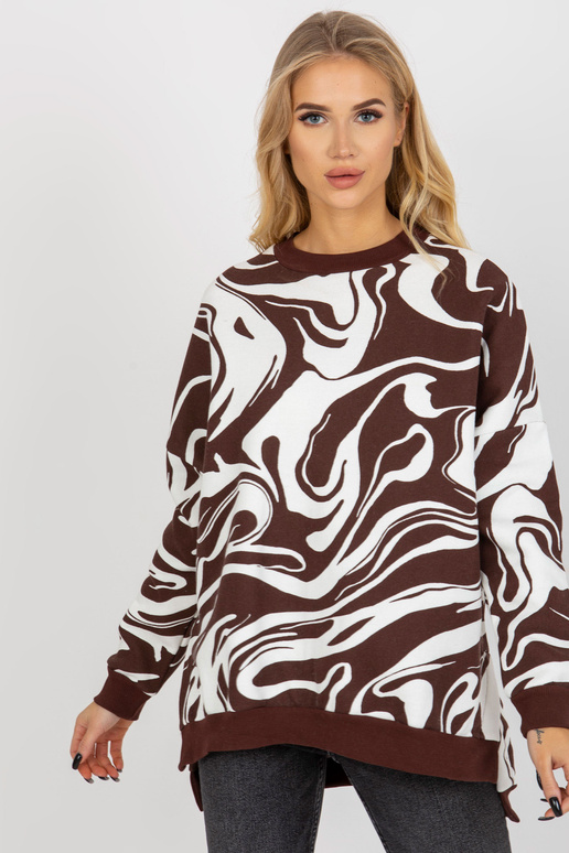 Tumši brūns un balts oversize...