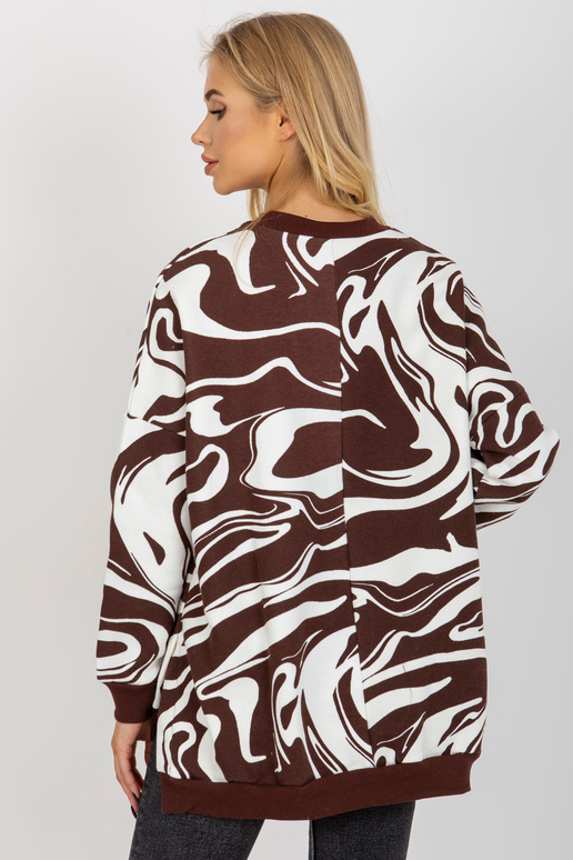 Tumši brūns un balts oversize...