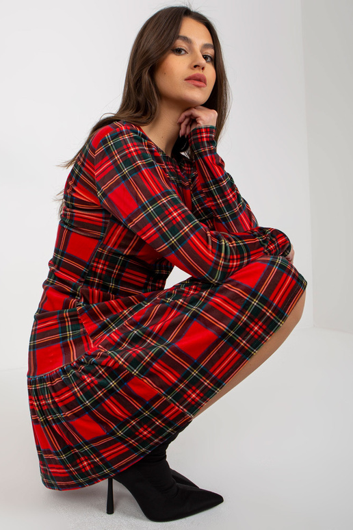 Sukienka-RP-SK-8219.86-czarno-czerwony