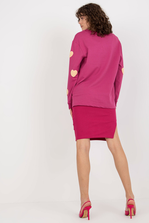 Fuksijas krāsas sieviešu ikdienas...