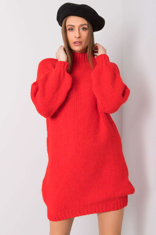 Sarkana brīva trikotāžas kleita