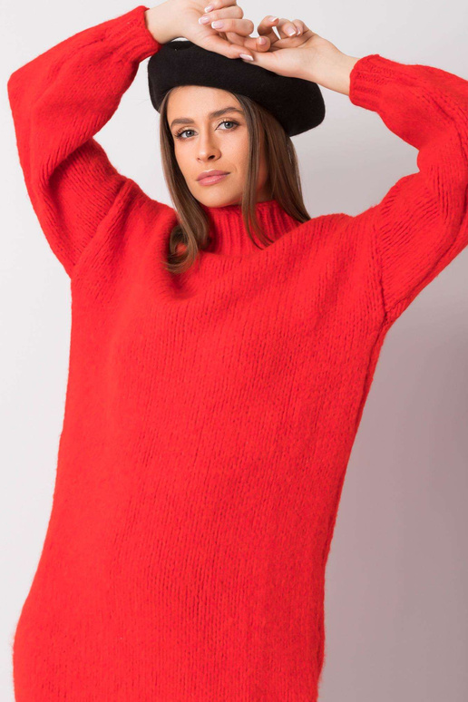 Sarkana brīva trikotāžas kleita