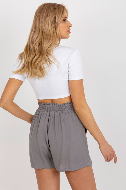 Pelēki vasaras ikdienas šorti ar... Pelēki vasaras ikdienas šorti ar...