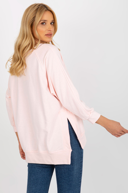 Gaiši rozā sporta krekls pamata...