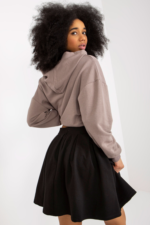 Brūns divdaļīgs sporta krekla... Brūns divdaļīgs sporta krekla...