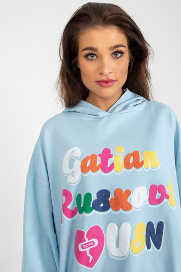 Gaiši zils garš sporta... 2