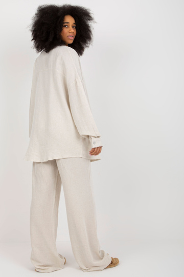 Gaiši bēšs vasaras... 2