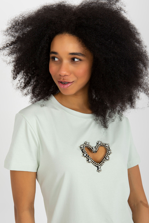 Gaišas krāsas t-krekls ar sirds...