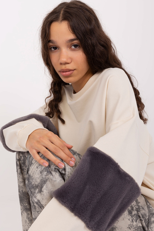 Džemperis-FA-BL-8903.26-gaiši bēšs