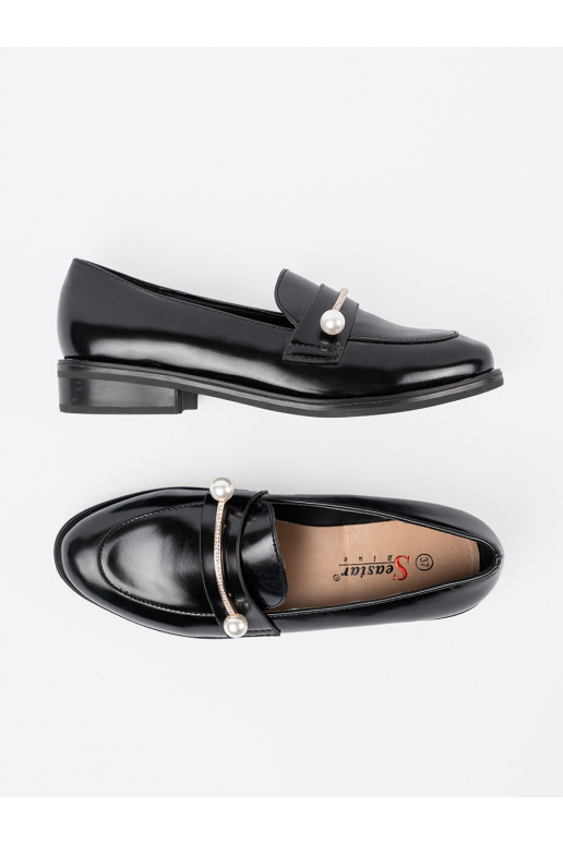 Melns  mokasīni  Melns  mokasīni