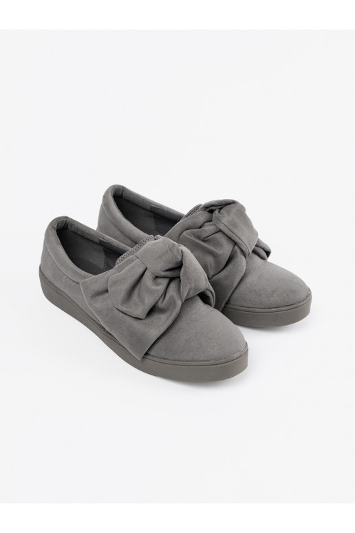 Pelēkas krāsas  kurpes 