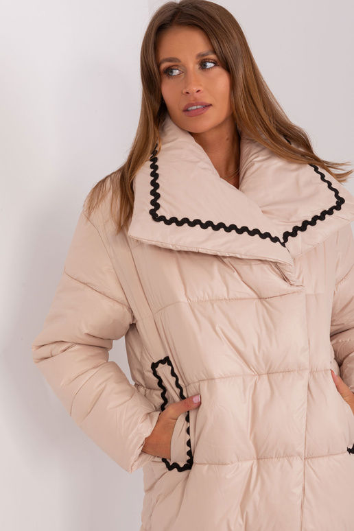 Jaka-NM-KR-TR8179.03P-bēša