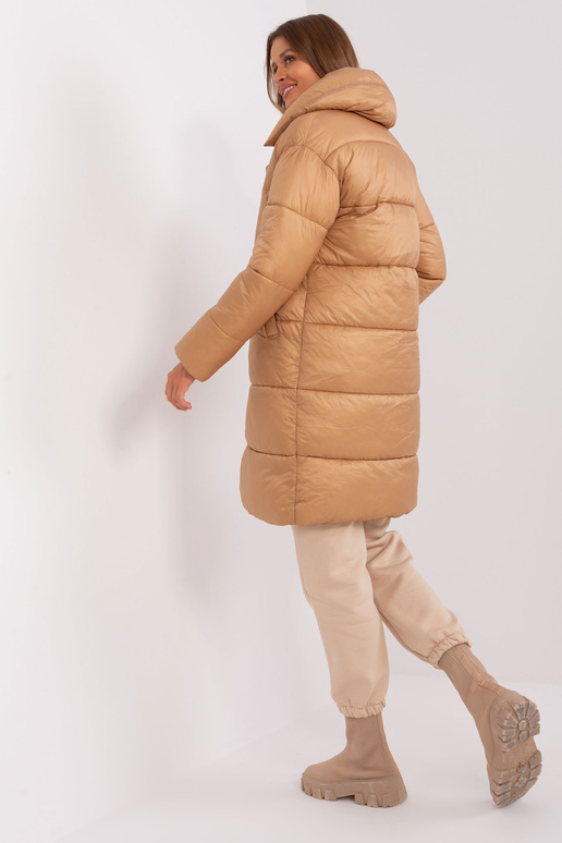 Jaka-NM-KR-TR8310.17P-kamielis