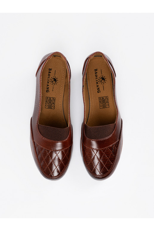  brūnas krāsas kurpes 