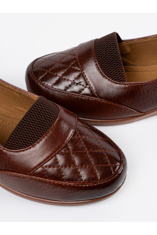  brūnas krāsas kurpes 