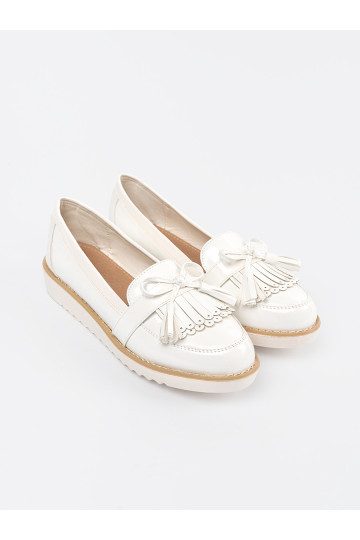 baltas krāsas  mokasīni  2