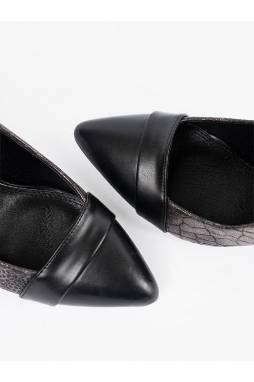 Kurpes Melnas krāsas wężowy wzór