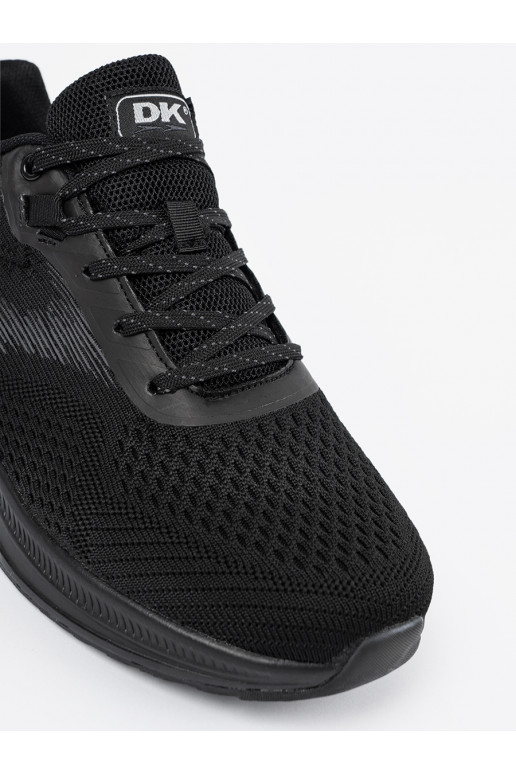  Melnas krāsas  sieviešu apavi 