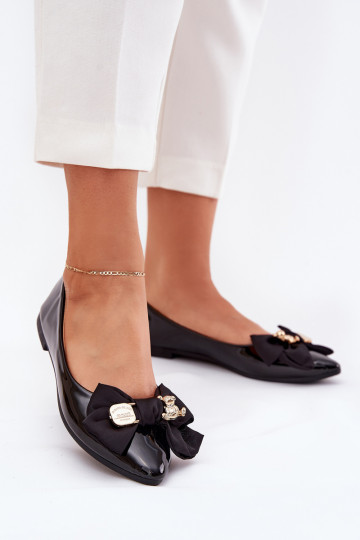 Lakotas balerīnas ar bantītēm I Złotą Broszką Melns Rivona