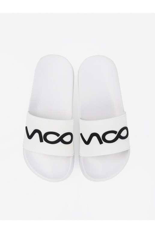 baltas krāsas čības   baltas krāsas čības