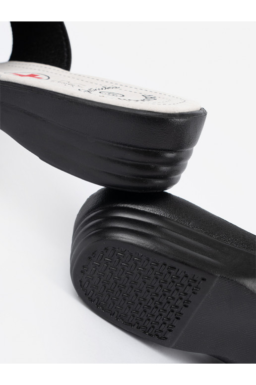 Čības  Melnas krāsas  Čības  Melnas krāsas