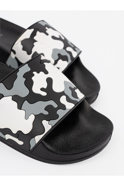 Melnas krāsas čības    Melnas krāsas čības