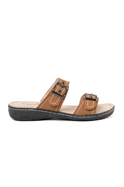 brūnas krāsas čības   ze mi klamrami brūnas krāsas čības   ze mi klamrami