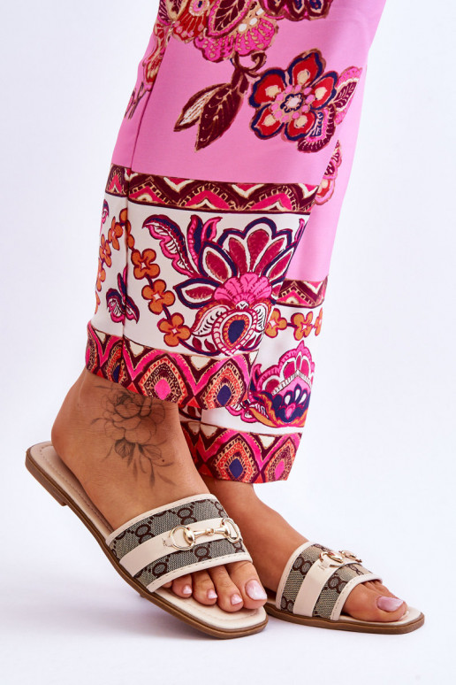 Klasiskā modeļa plakanas sandales smilšu krāsas Marlene Klasiskā modeļa plakanas sandales smilšu krāsas Marlene