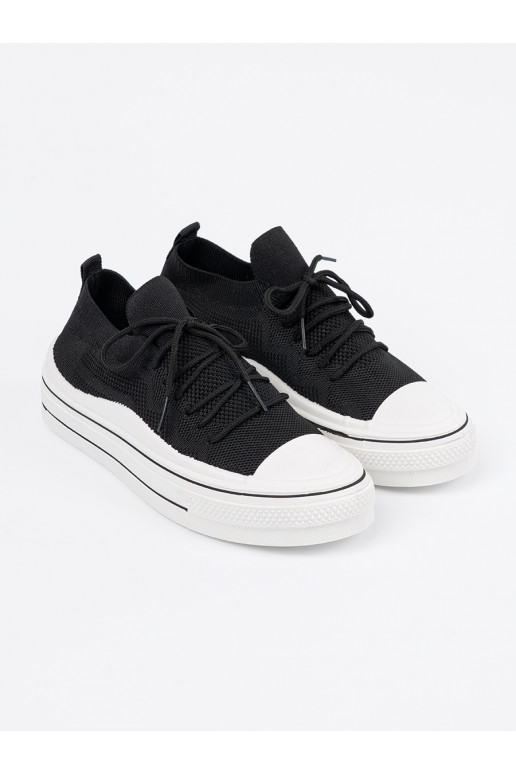  kurpes Melnas krāsas z ozdobnym m