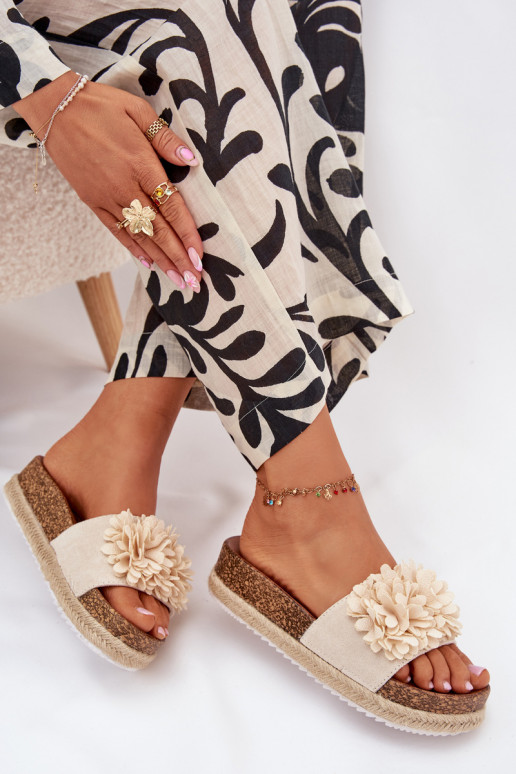 sieviešu čības ar platformu  kami smilšu krāsas Tessara sieviešu čības ar platformu  kami smilšu krāsas Tessara