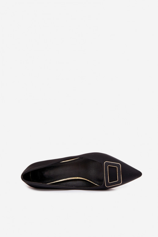 Kurpes ar papēdi dekorēti ar sprādzēm Melns Seriva