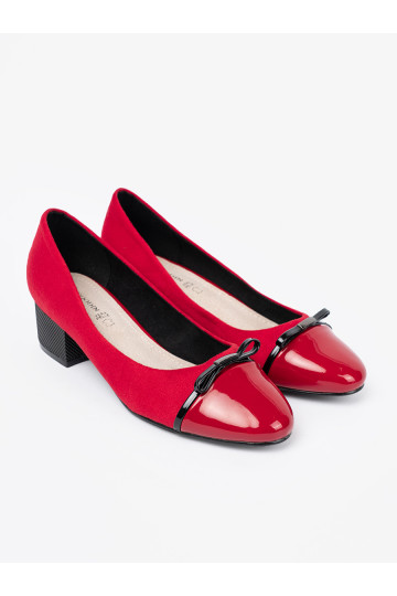 sarkanas krāsas puszābaki  i lakierowanym noskiem 2