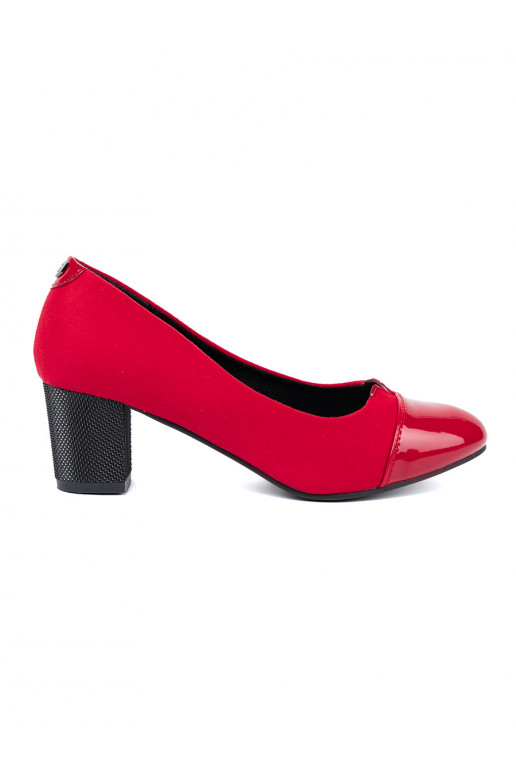 sarkanas krāsas puszābaki z lakierowanym noskiem sarkanas krāsas puszābaki z lakierowanym noskiem