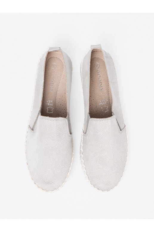 Pelēkas krāsas kurpes slip-on z mi wstawkami Pelēkas krāsas kurpes slip-on z mi wstawkami