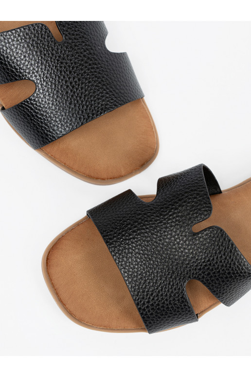 Melns čības   no eko ādas