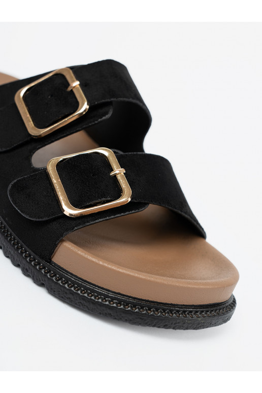 Melns čības   ze mi klamrami