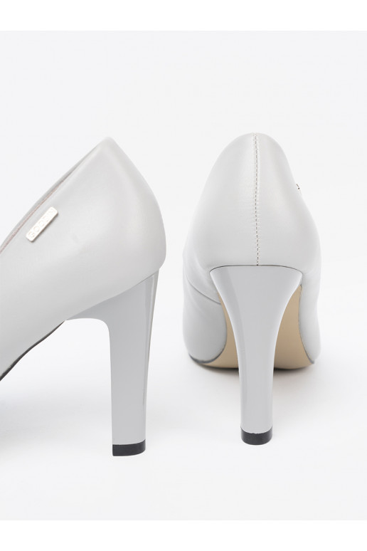 Pelēkas krāsas  puszābaki 