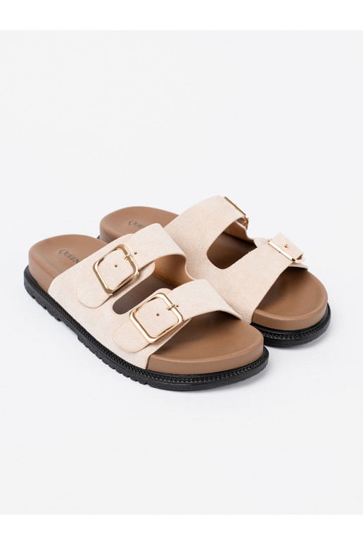 Čības   z zamszowym wykończeniem