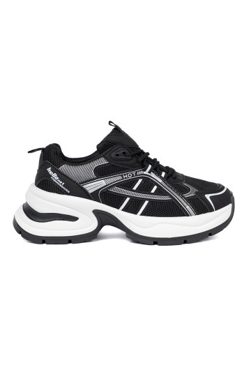 Melns Sporta apavi z przewiewną cholewką i masywną białą podeszwą
