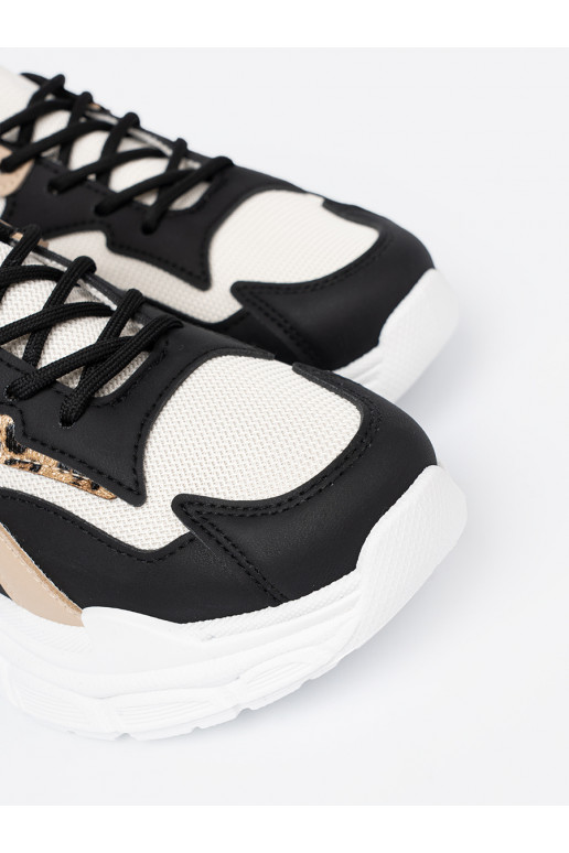 - Apavu kedu modeļu apavi ar masīvu platformu