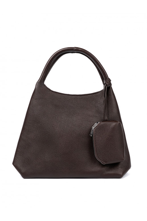   Soma z kosmetyczką środku