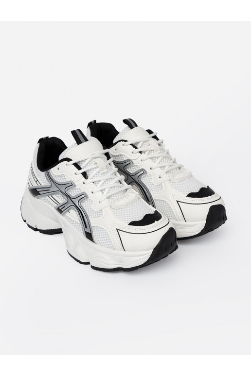 Baltas-Melnas krāsas  Sporta apavi 