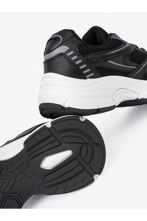 Melns Sporta apavi  i białą podeszwą