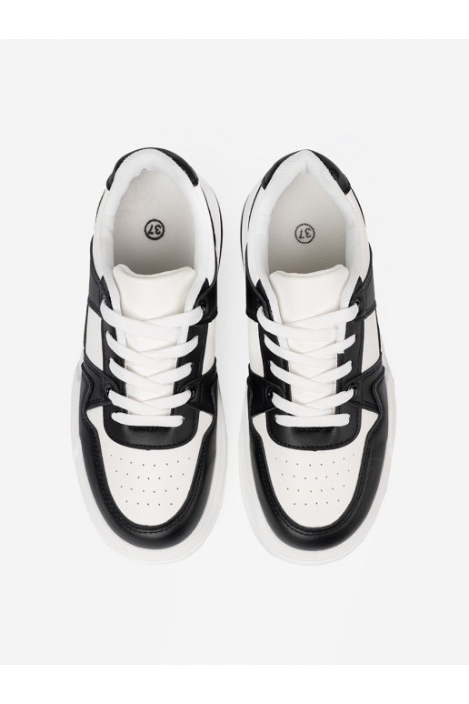   Sporta apavi z grubą podeszwą