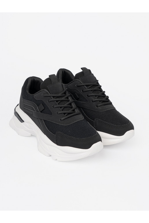 Melns  Sporta apavi na grubej balta krāsaj podeszwie