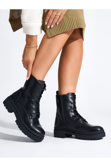 Melns  sieviešu zābaki