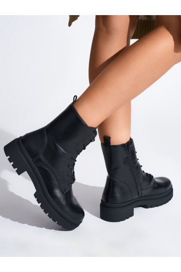 Melns  sieviešu zābaki 2