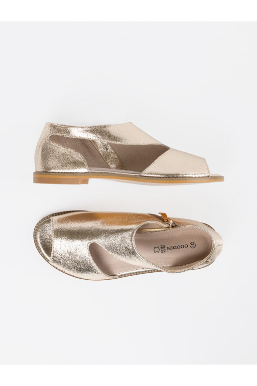 Zelta krāsas kurpes  z wycięciami