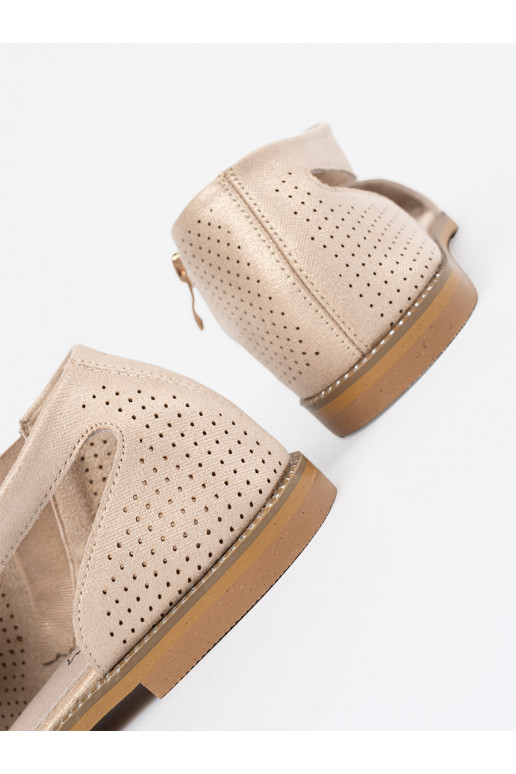 Zelta krāsas kurpes  