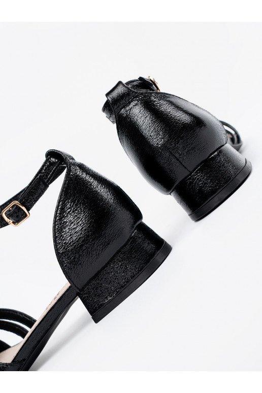 Eleganta stila Melnas krāsas kurpes 